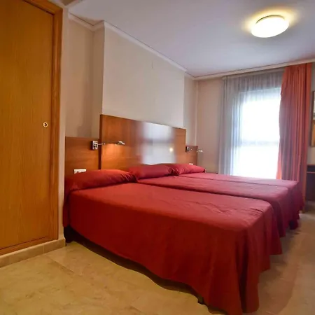 Ξενοδοχείο Adsubia 2*