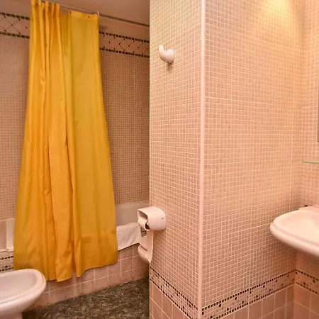 Hotel Adsubia 2*
