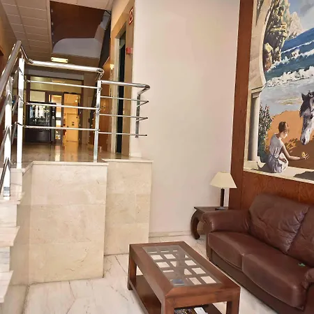 Adsubia Hotel 2*