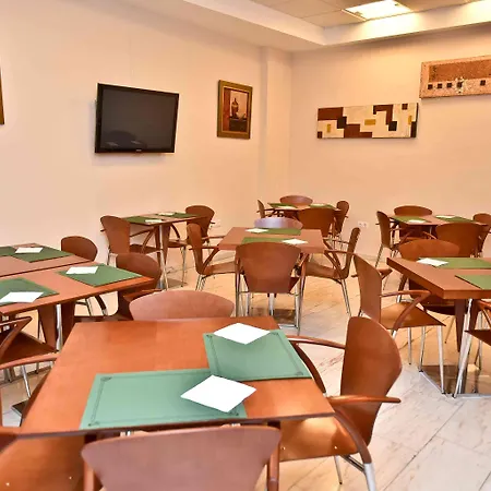 Hotel Adsubia 2*