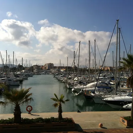 Ξενοδοχείο Adsubia 2*